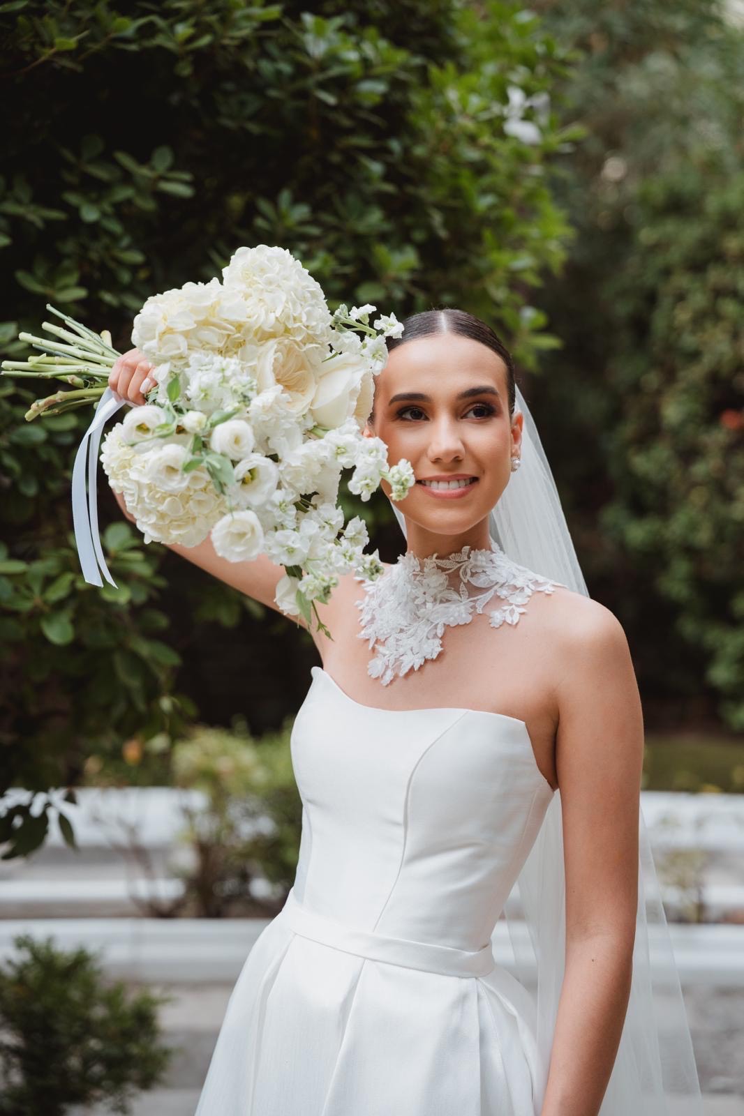 Mariana Beauty Art - Maquilladora profesional trabajando